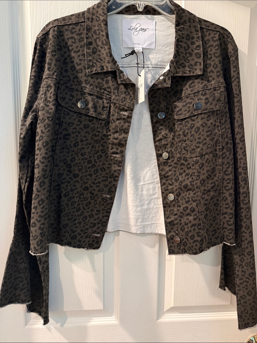 Lola jeans Women's Black Leopard Print Denim Jacket NWT
